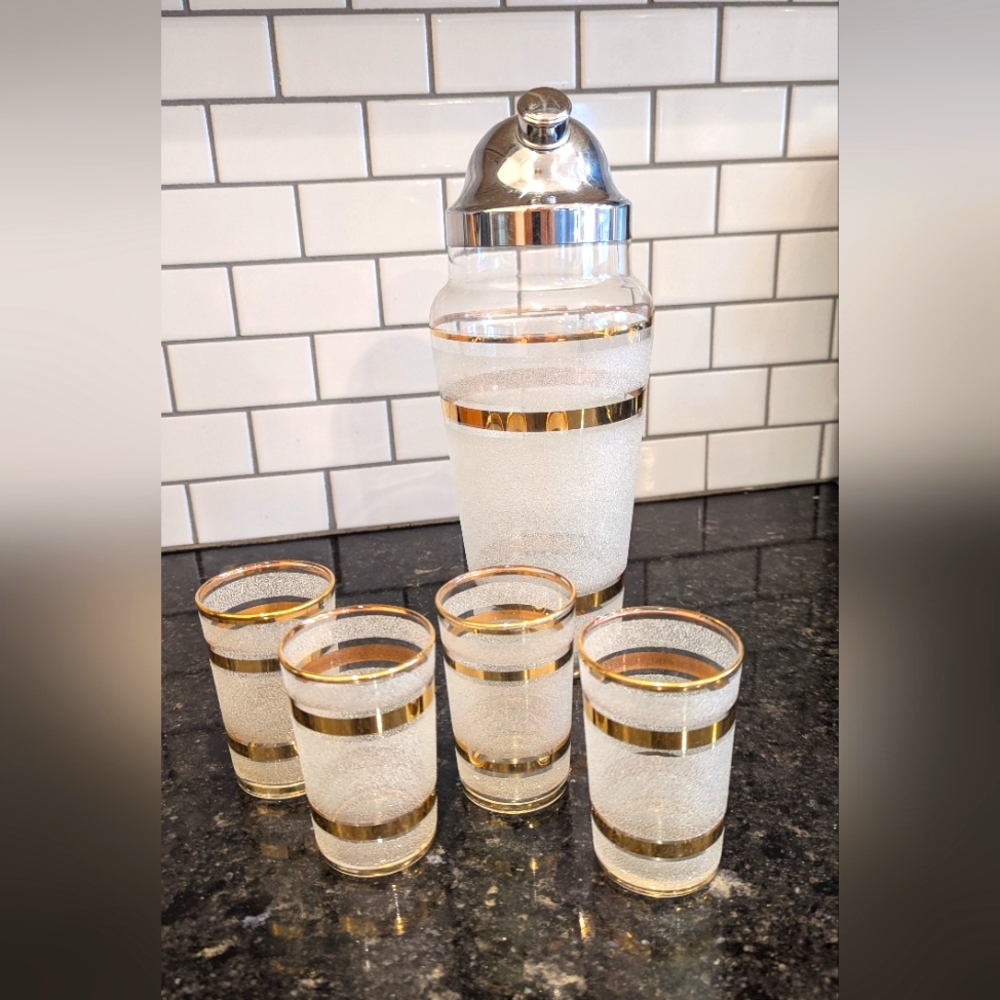 Vintage Gold frosted shaker and glasses